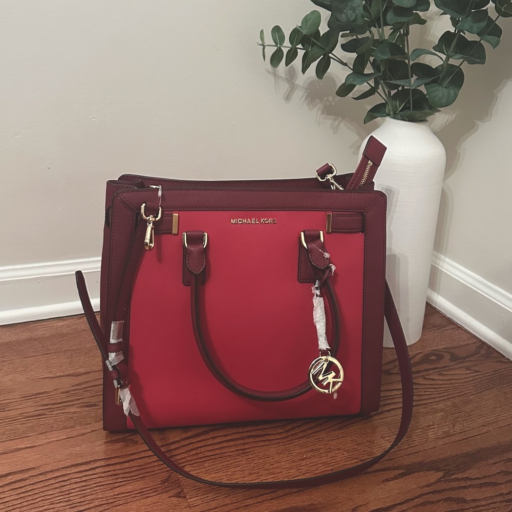 🌺🌷 MICHAEL KORS: Cranberry Large Rare Raspberry DILLON Handbag